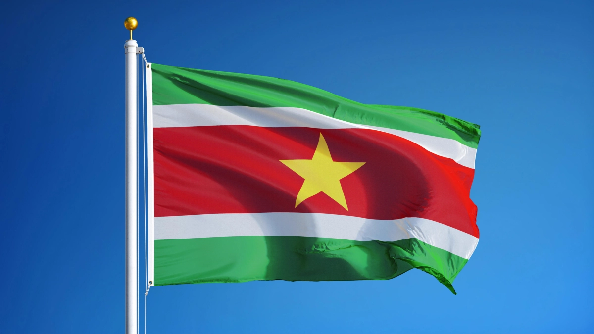 Interview Karin Amatmoekrim & Bernice Vreedzaam